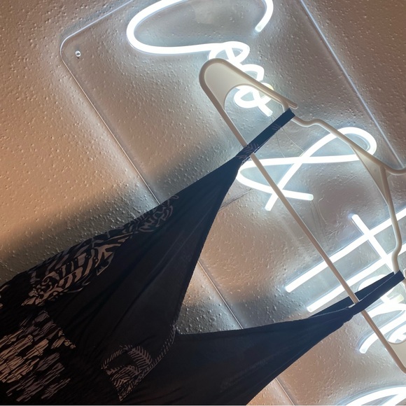 2000’s Dress - Picture 3 of 8